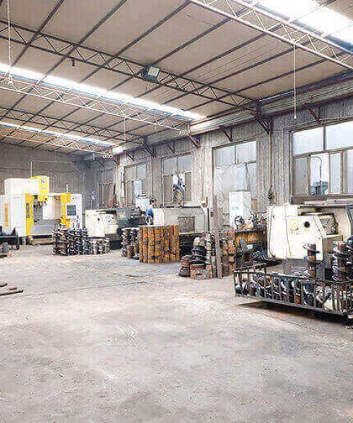 oil-expeller-press-machines-supplier-manufacturer-workshop-machine-shop-factory-real-scence-photo